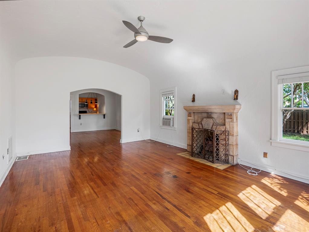 BLACKWELL PARK REV PL - Residential