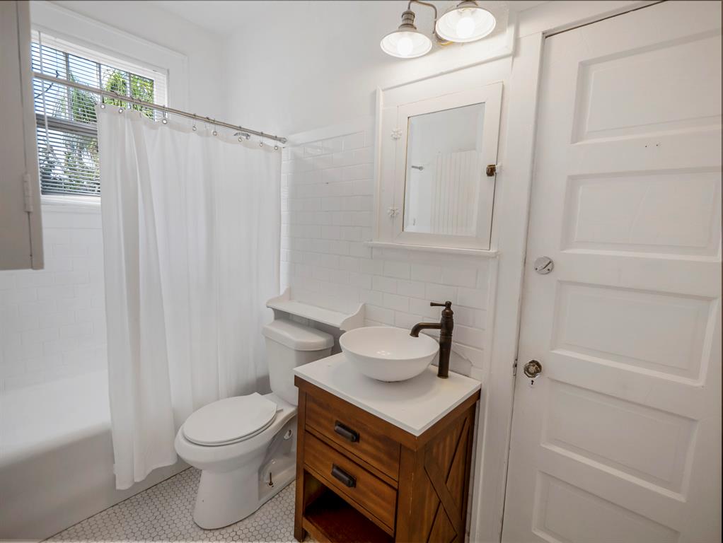 BLACKWELL PARK REV PL - Residential