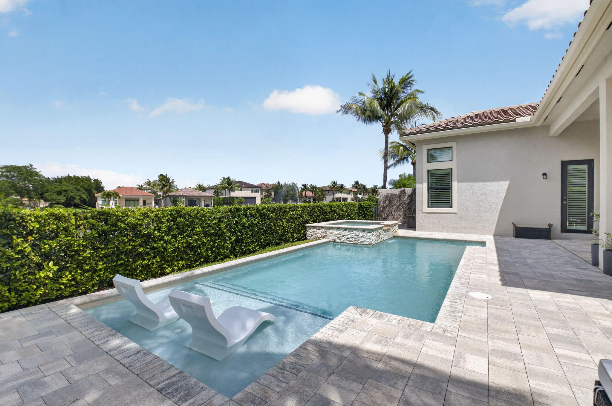 BRIDGES PL 8 - Residential