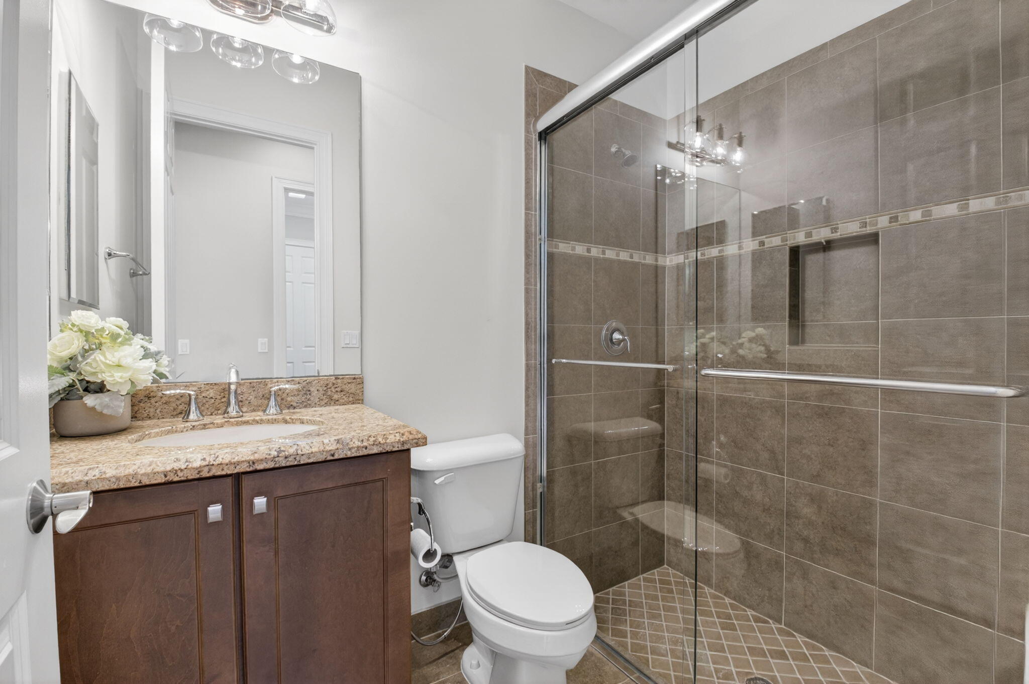 BRIDGES PL 8 - Residential