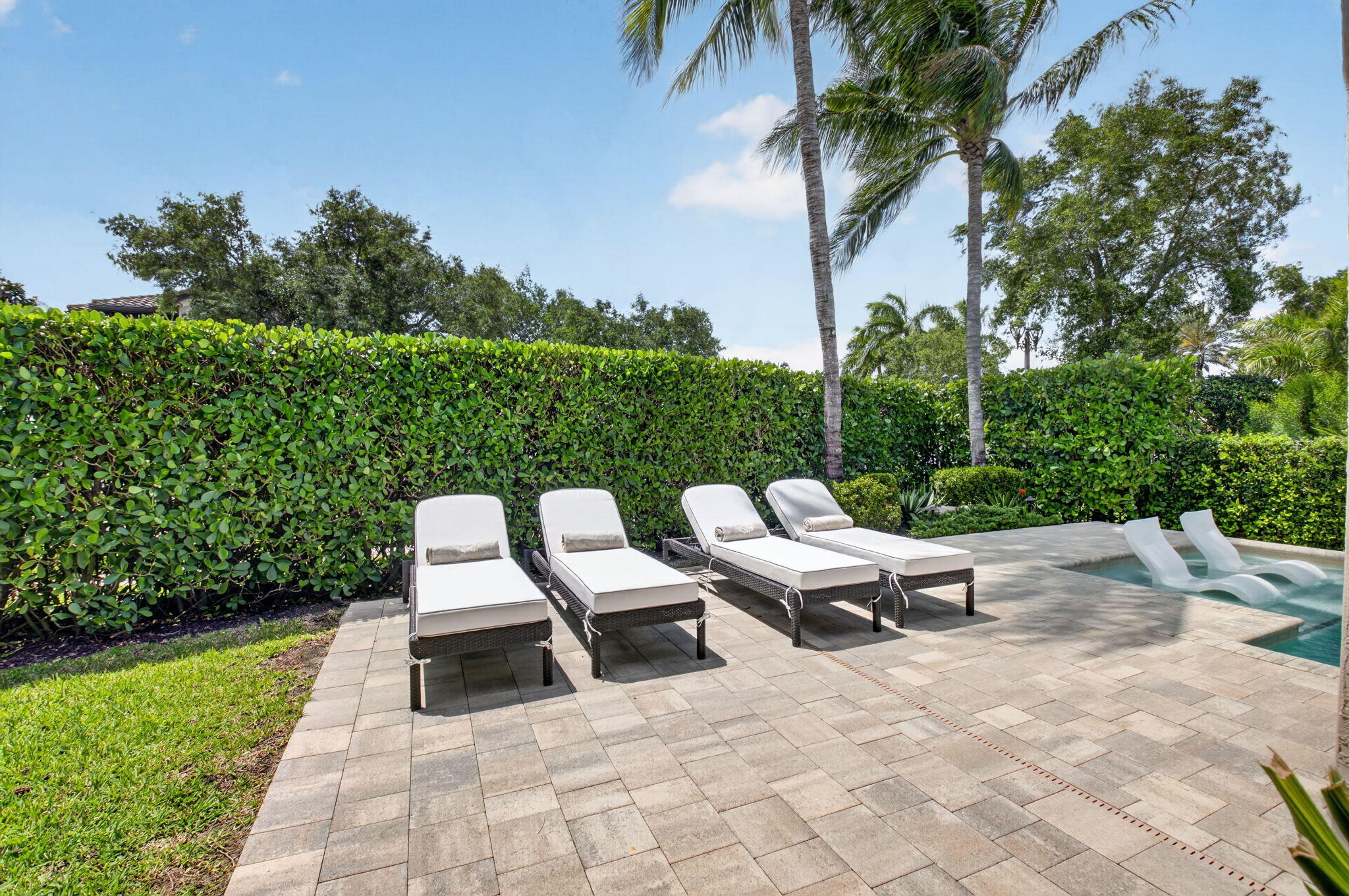 BRIDGES PL 8 - Residential