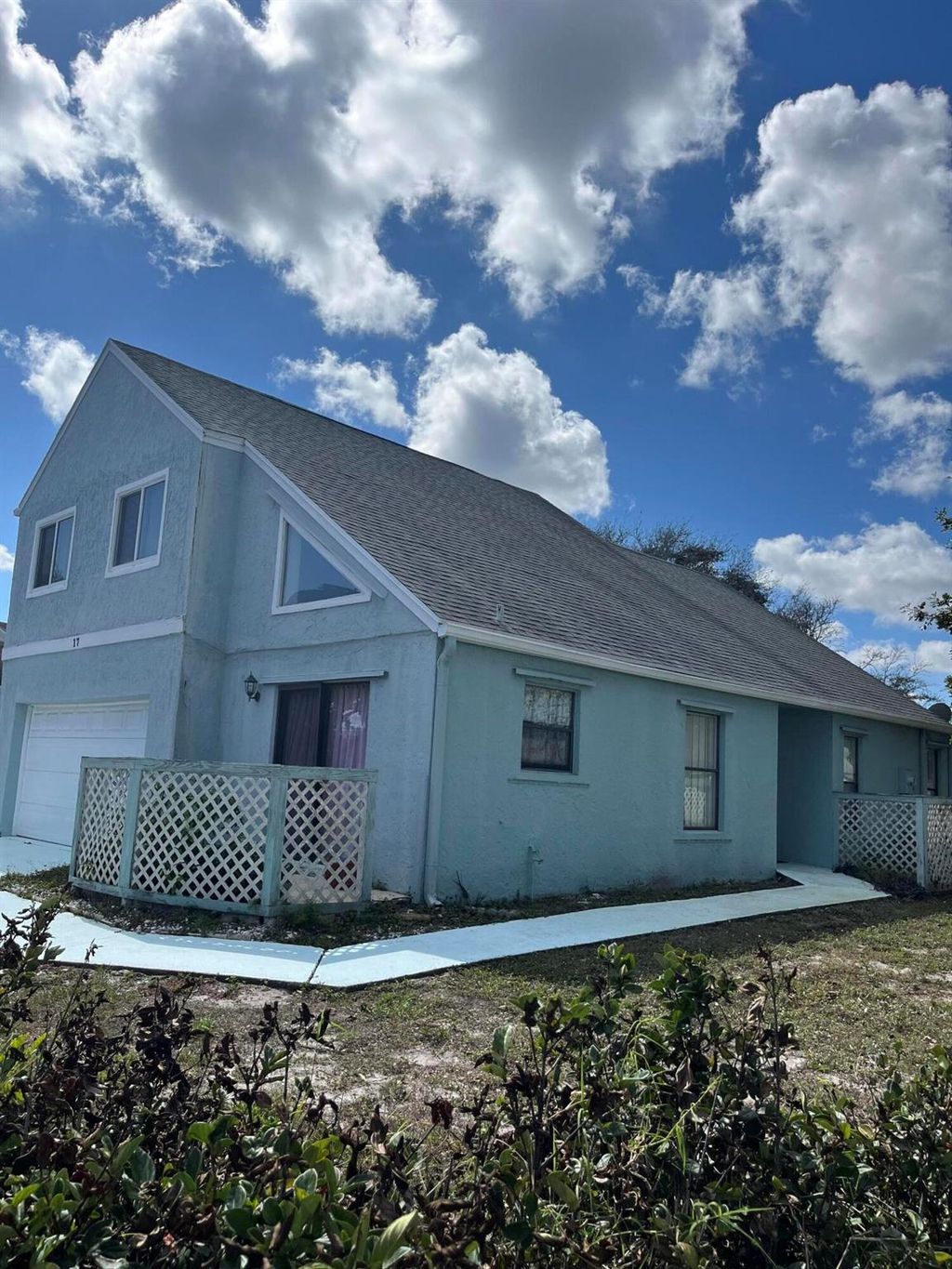 Photo of 17 Paxford Lane, Boynton Beach, FL 33426 (MLS # R11085629)