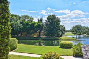 JUPITER HILLS VILLAGE - Residential