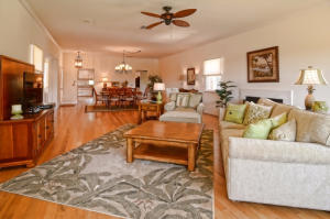 JUPITER HILLS VILLAGE - Residential