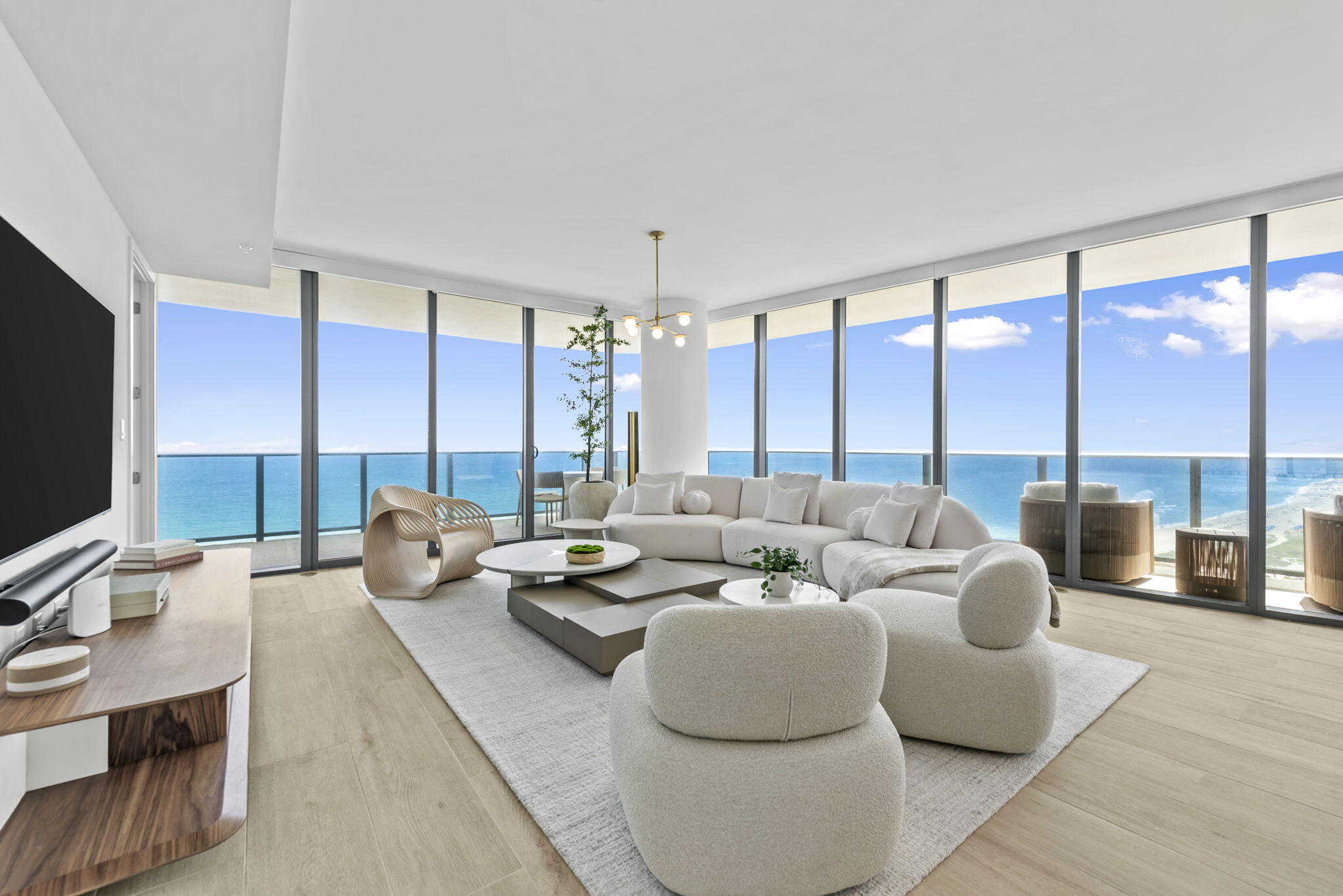 900 N Ocean Boulevard 1501