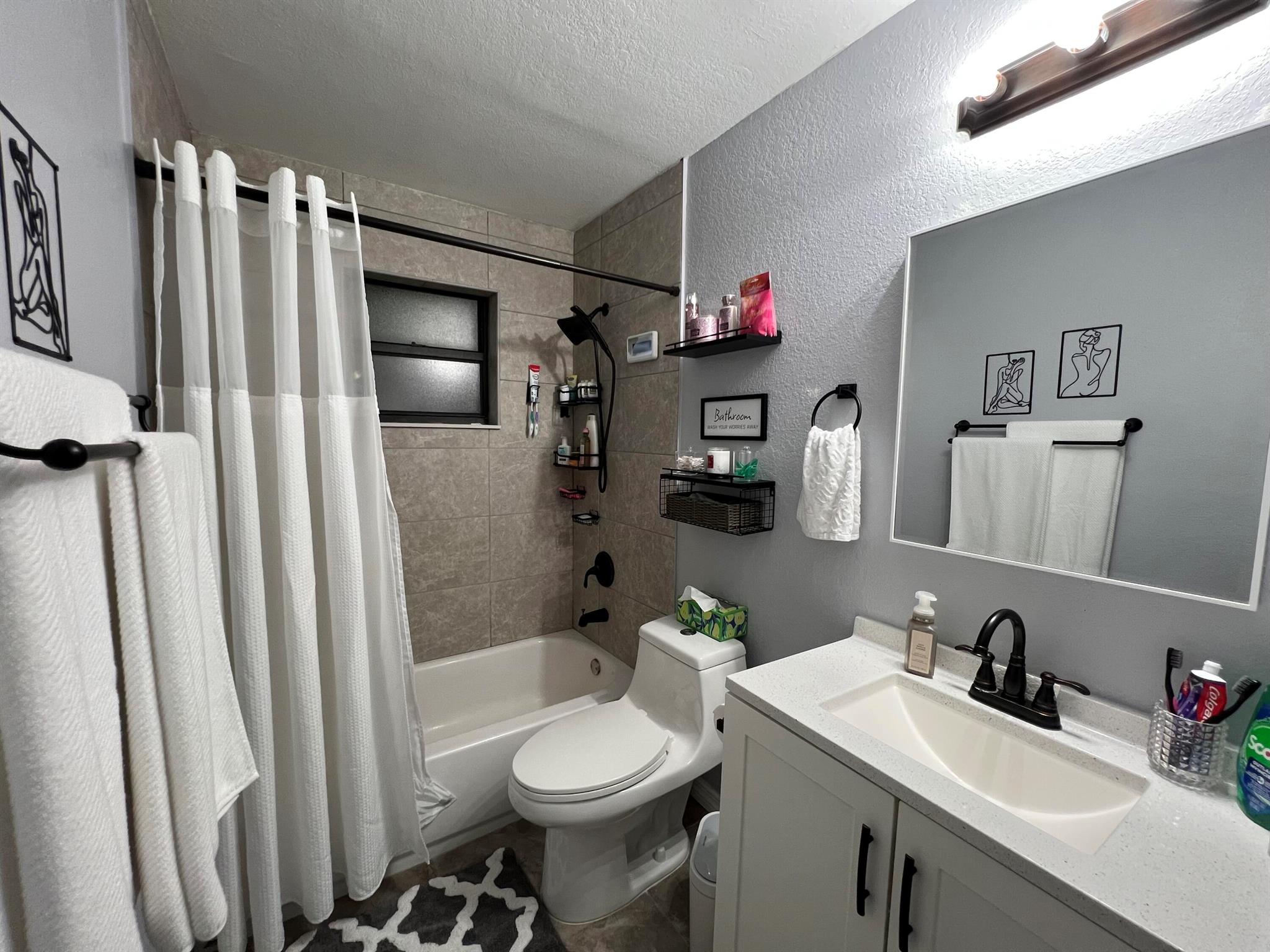 PORT ST LUCIE-SECTION 13 - Residential Lease