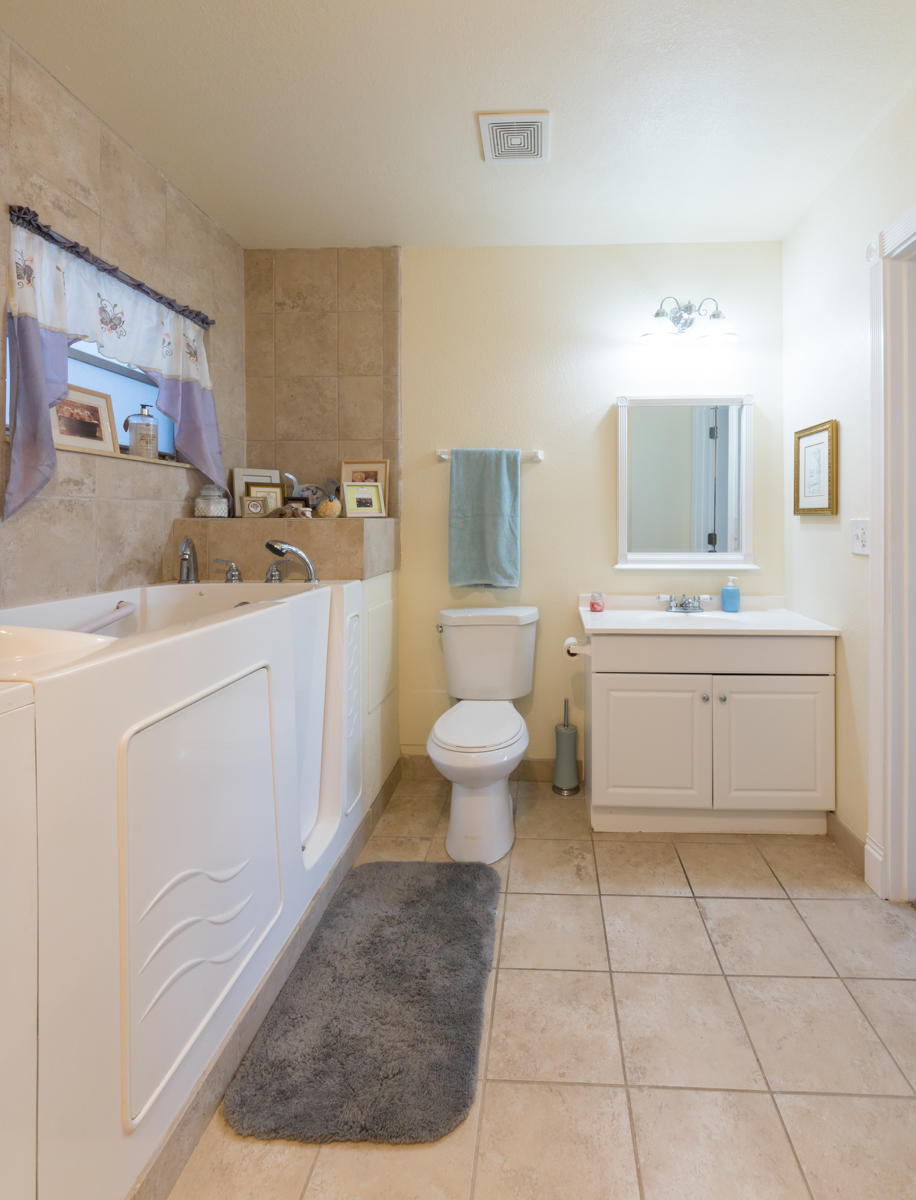 MARGATE VILLAGE PH I CONDO - Residential