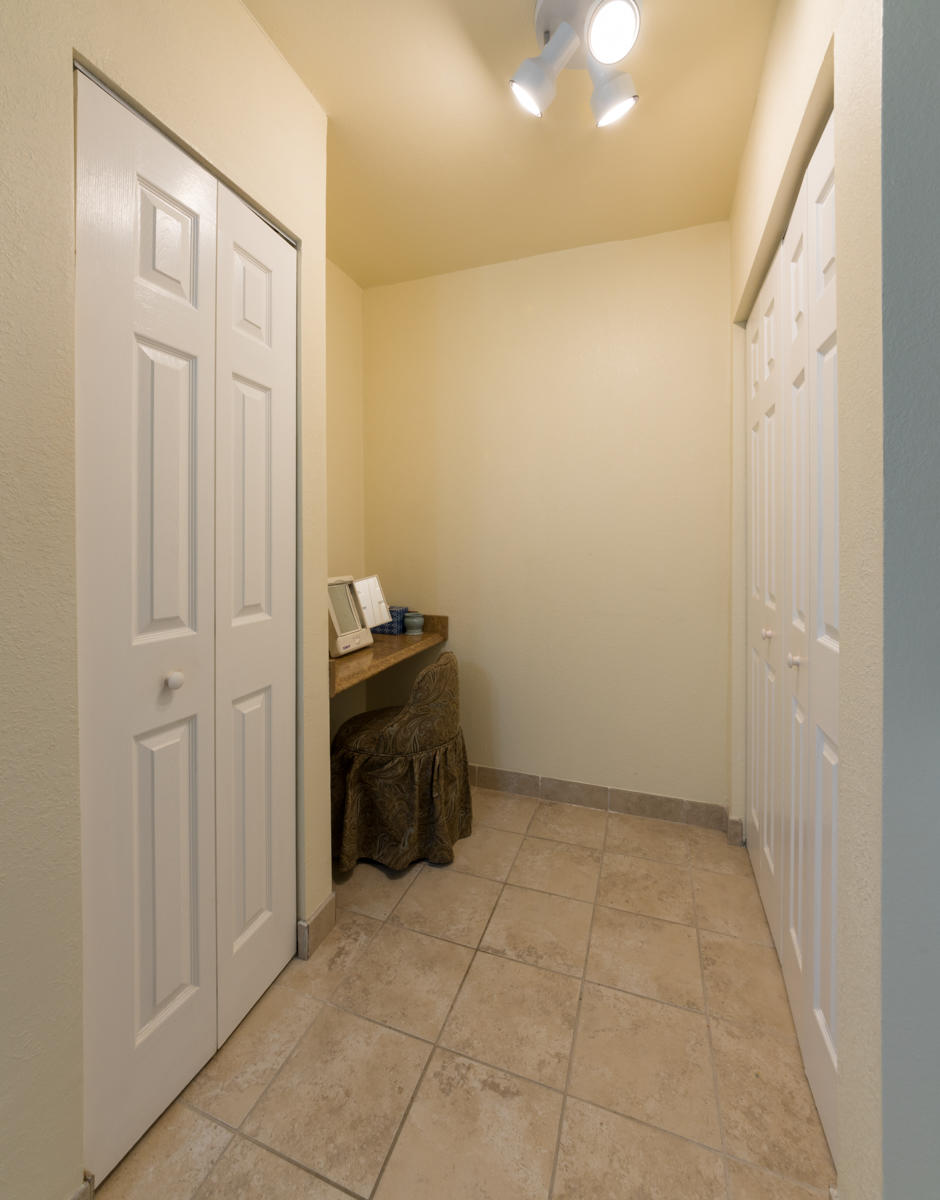 MARGATE VILLAGE PH I CONDO - Residential