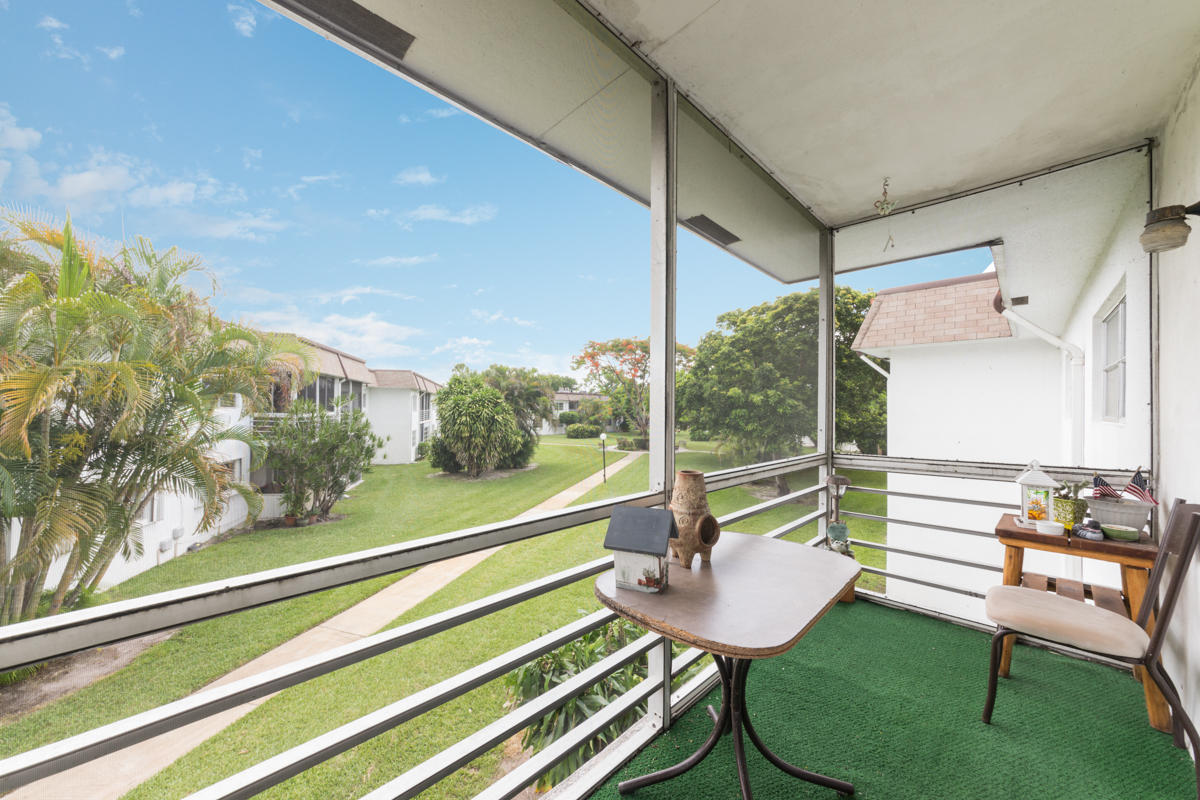 MARGATE VILLAGE PH I CONDO - Residential