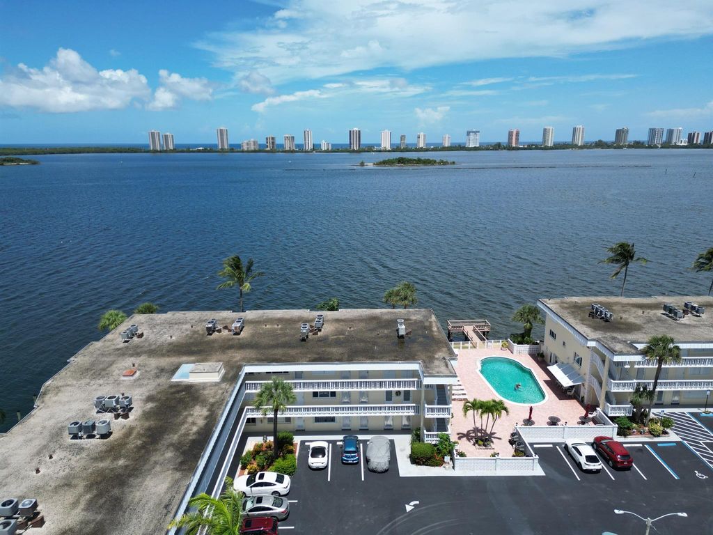 Photo of 101 Doolen Court #302, North Palm Beach, FL 33408 (MLS # R10905214)