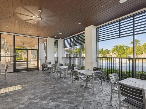 Tiny photo for 4329 Marina Way, Deerfield Beach, FL 33064 (MLS # B26054169)