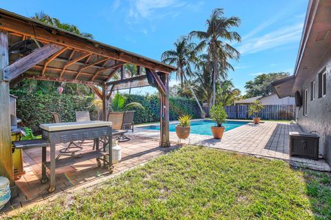 11536 SW 55th Court Cooper City FL 33330
