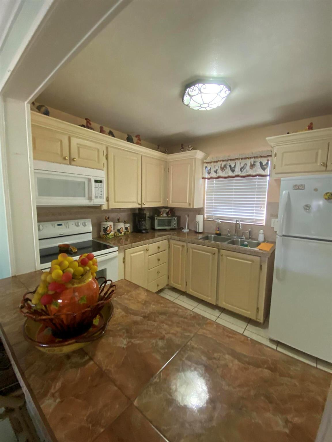 715 Lori Drive 302