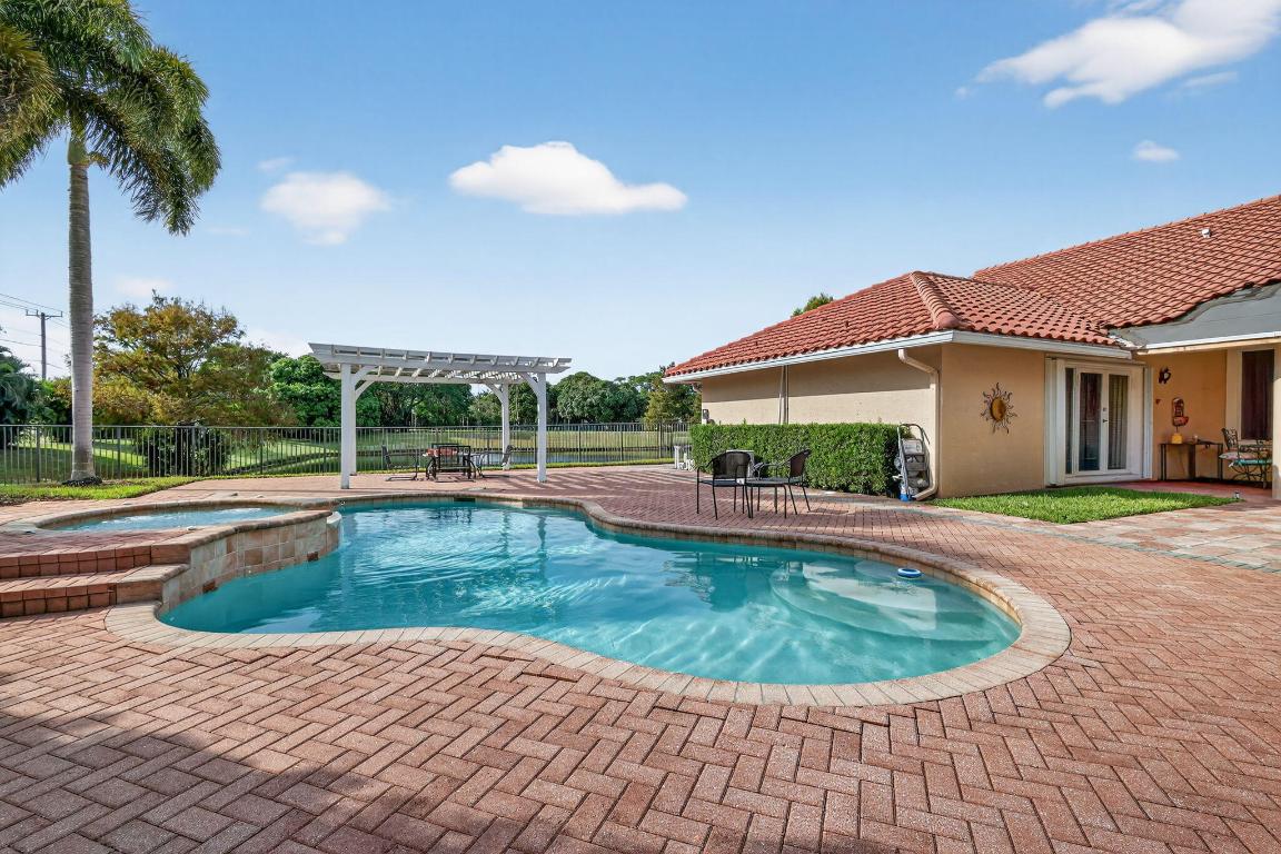 COCOA PINE ESTATES - Residential