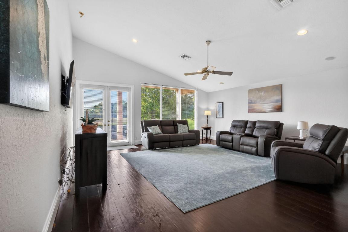 COCOA PINE ESTATES - Residential