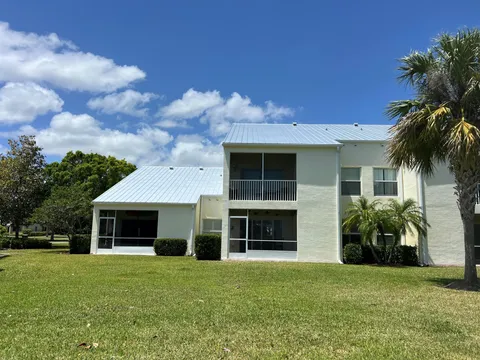 4220 Gator Trace Avenue Unit 5e, Fort Pierce, FL MLS: R11082791