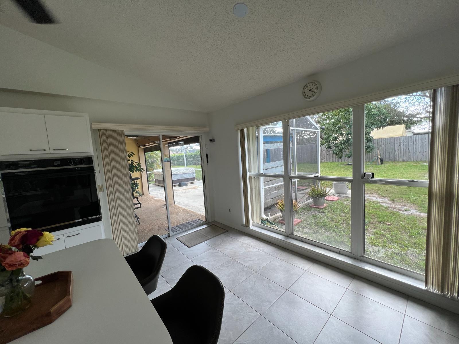 PORT ST LUCIE SECTION 10 - Residential