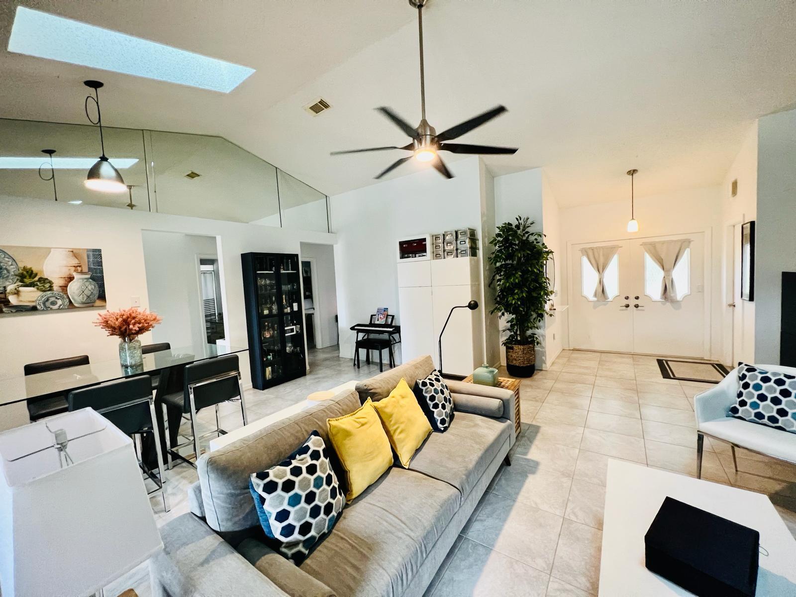 PORT ST LUCIE SECTION 10 - Residential