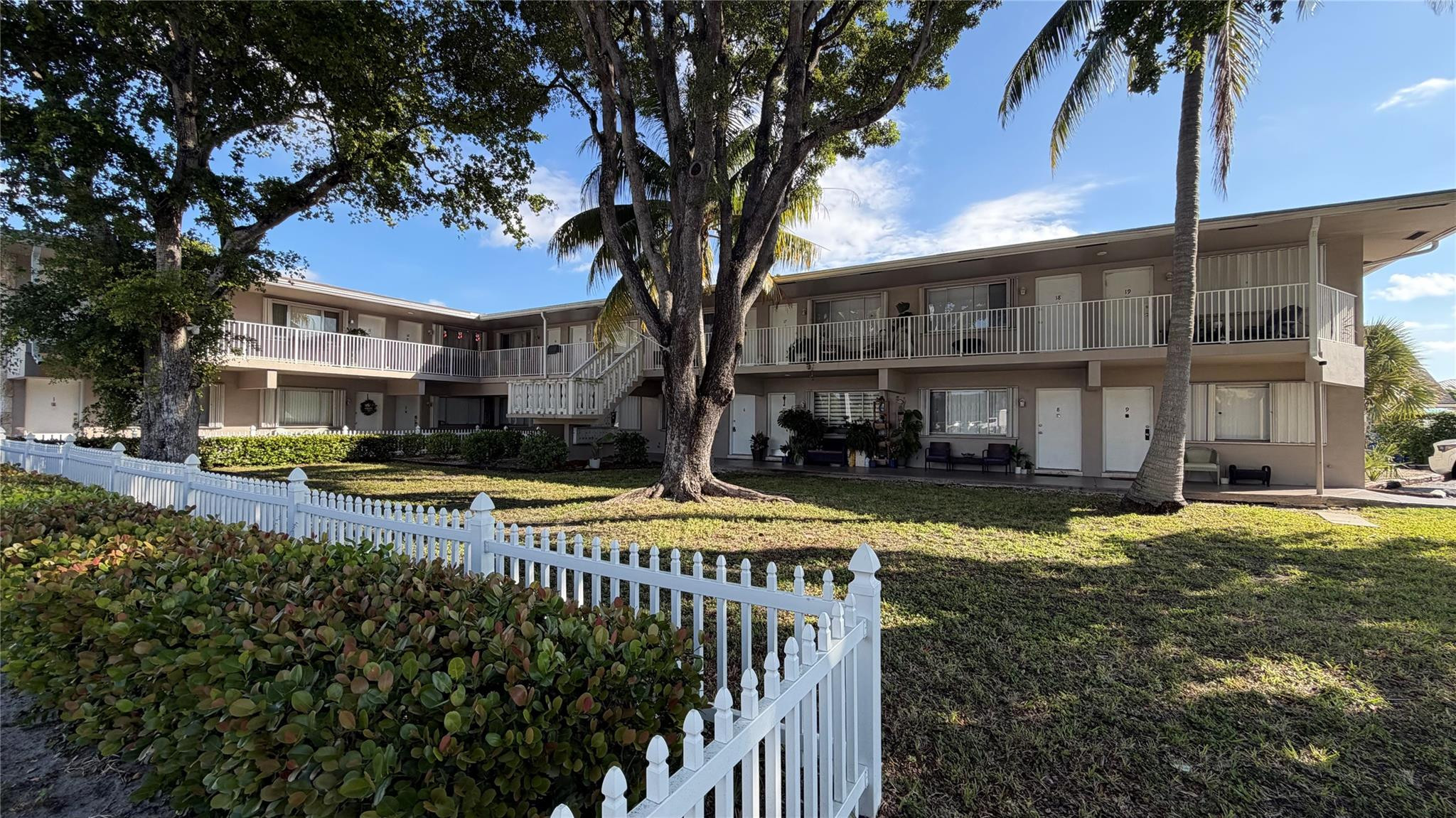 Tradewinds Apt Condo - Residential Lease