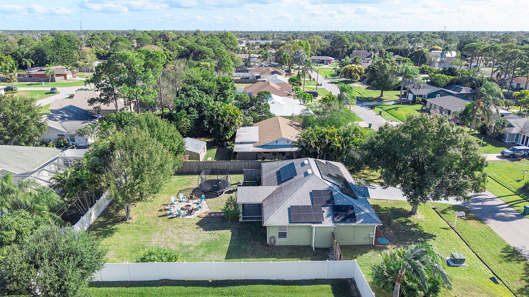 PORT ST LUCIE SECTION 3 - Residential Lease