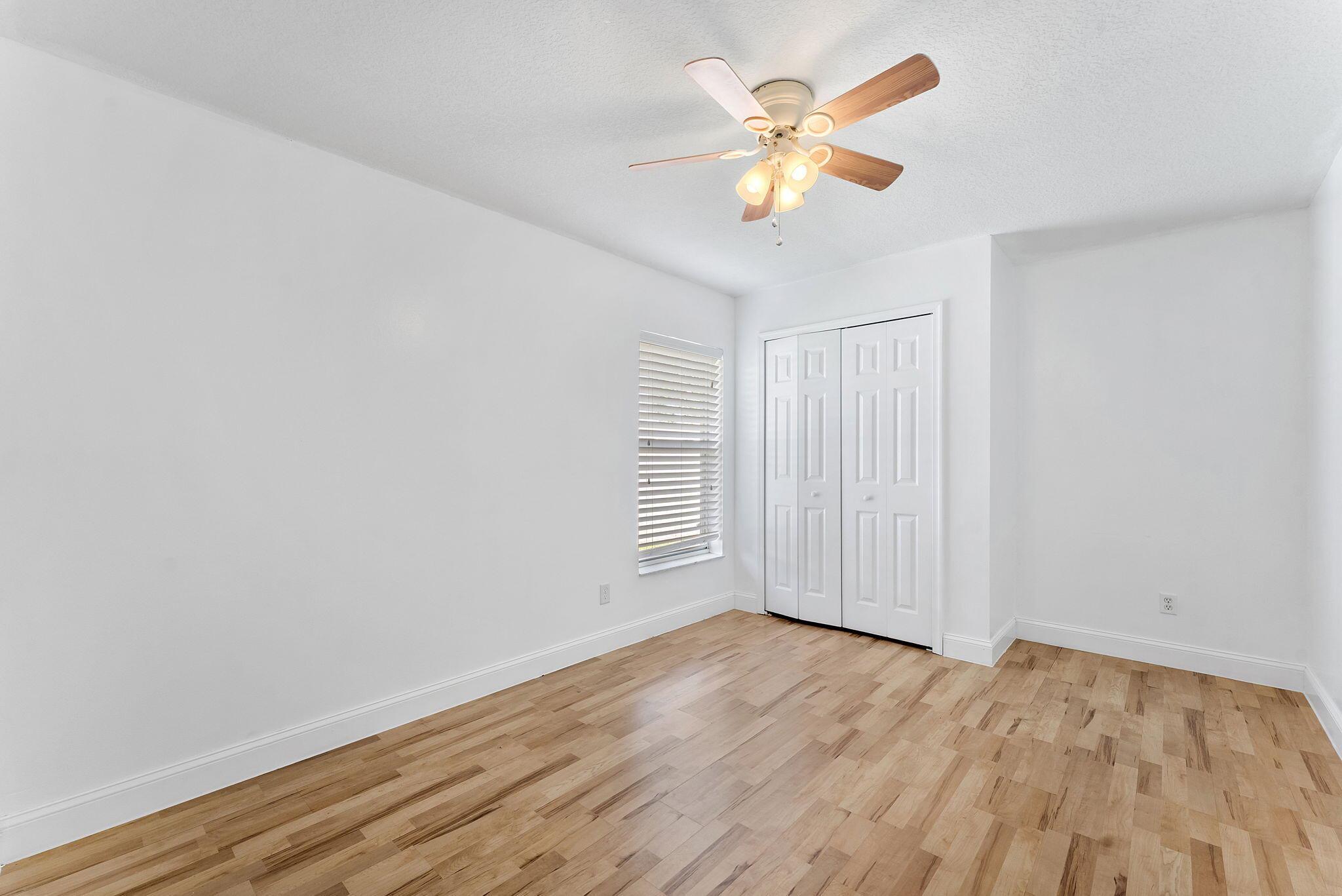 PORT ST LUCIE SECTION 3 - Residential Lease