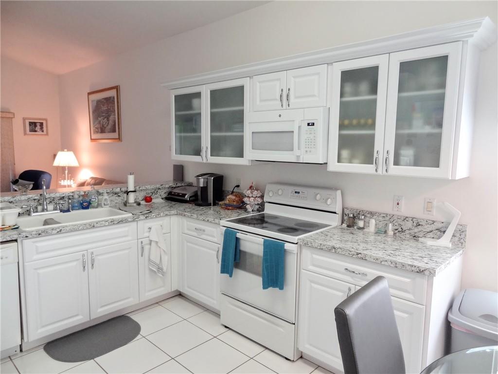 Cocobay 160-6 B - Residential