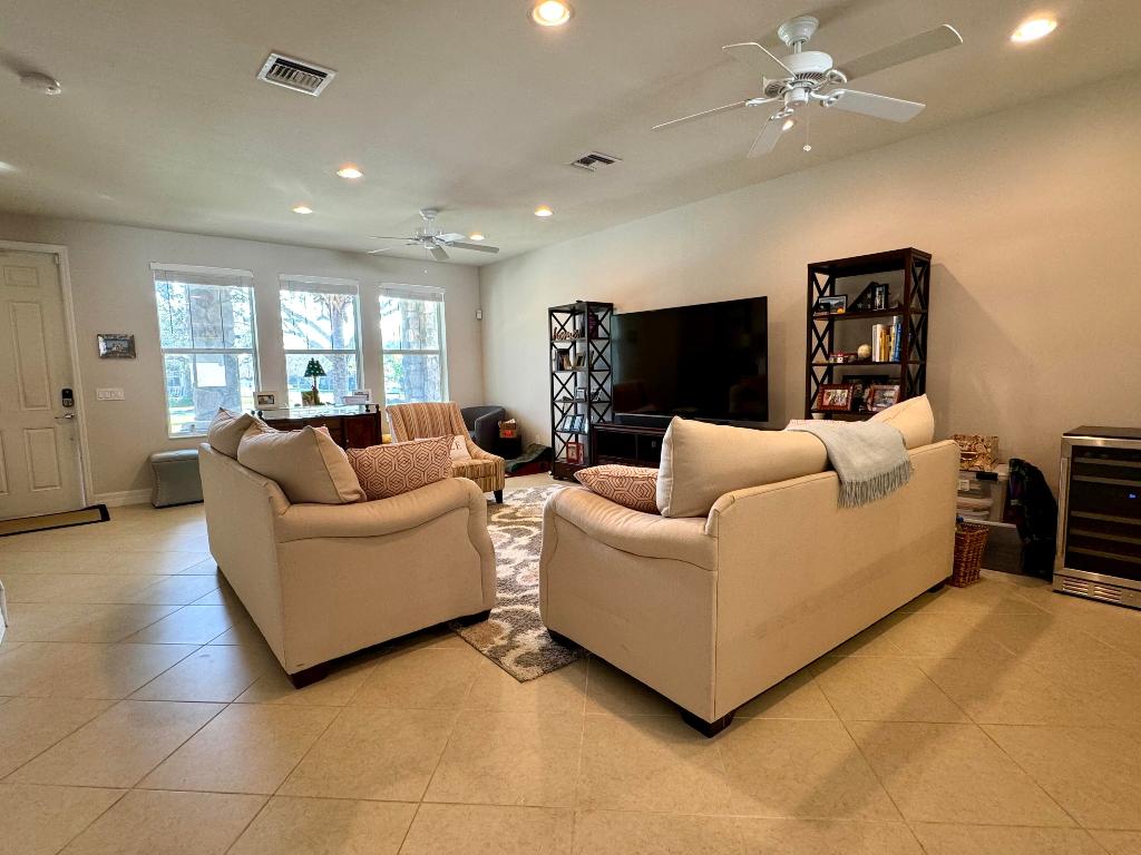 WINDSOR PARK AT ABACOA PL - Residential Lease