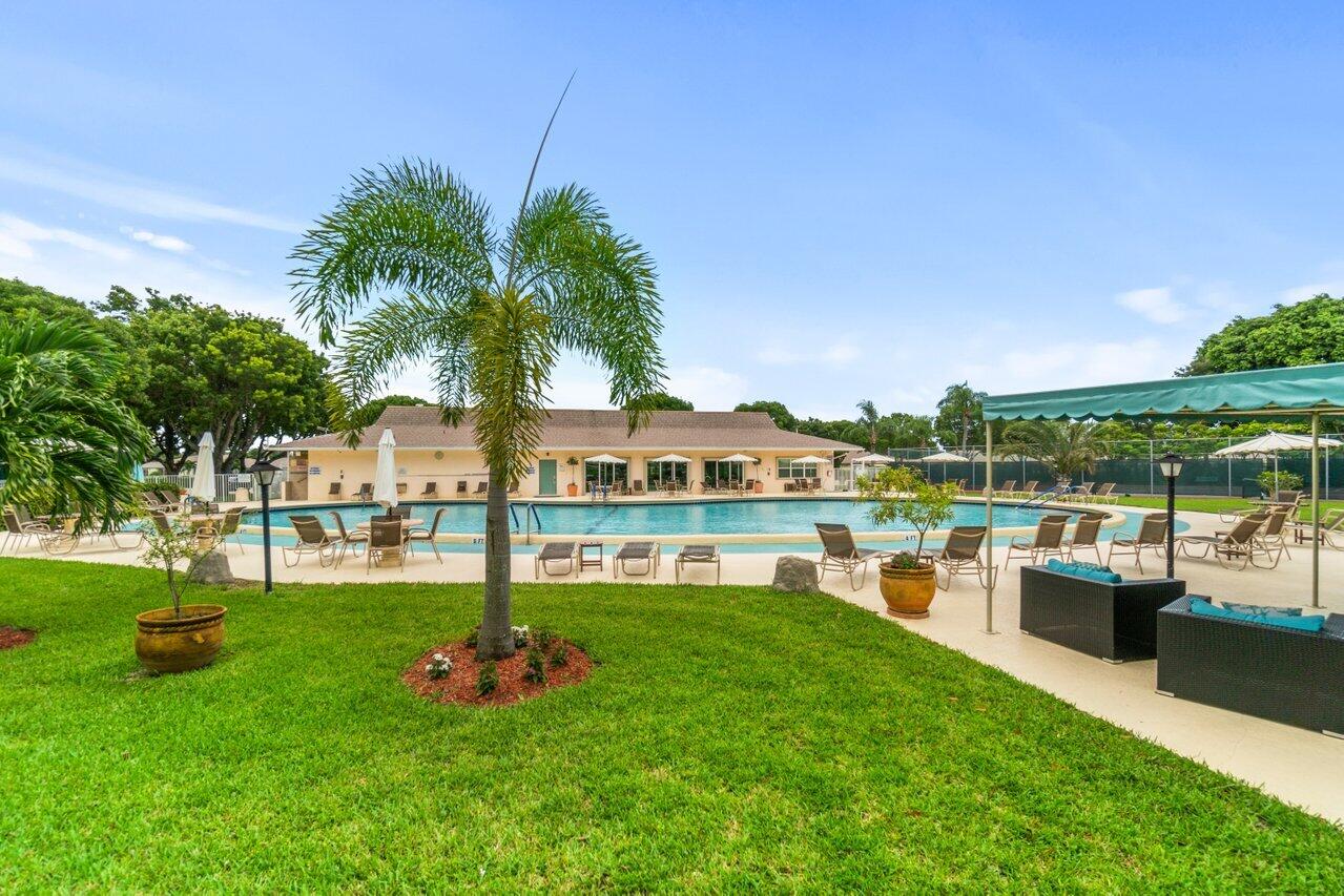 HIGH POINT OF DELRAY SEC 4 - Residential