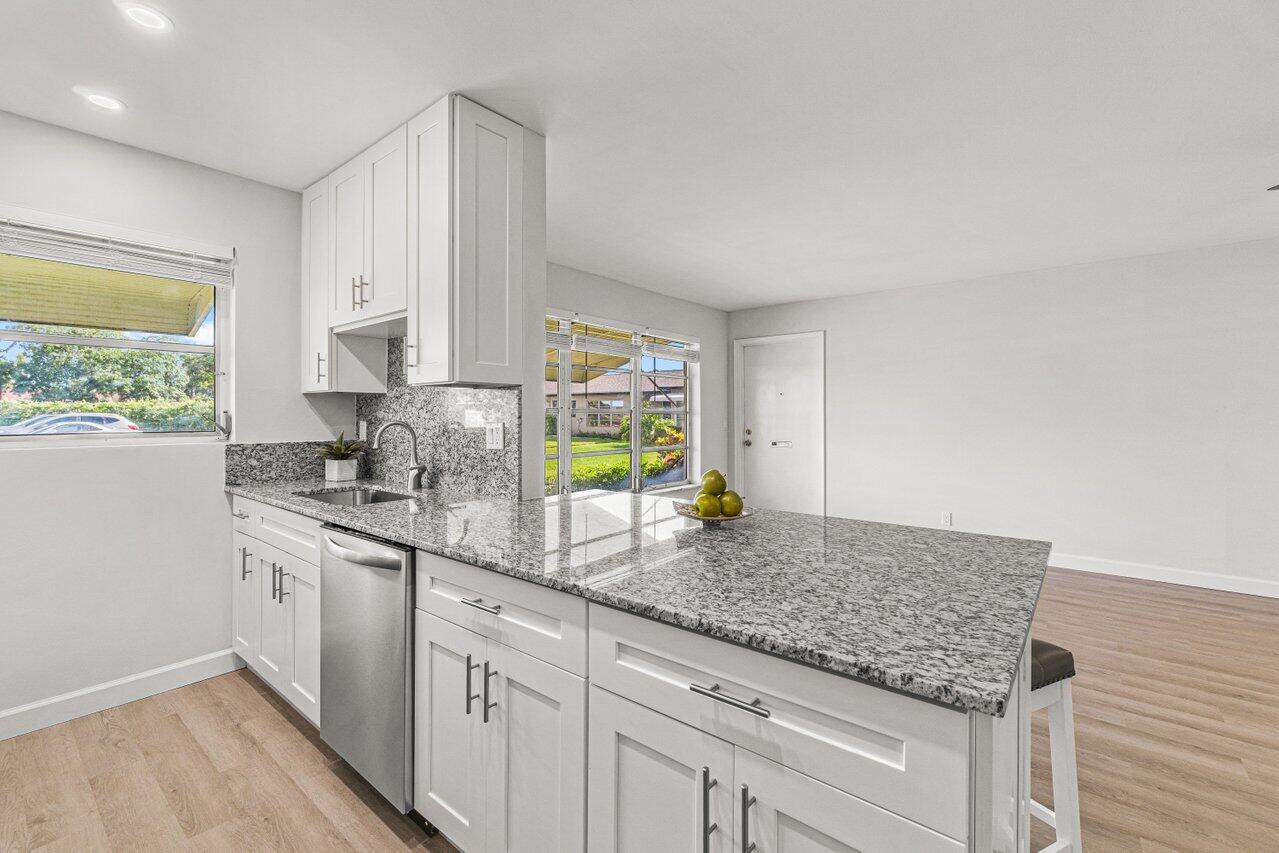 HIGH POINT OF DELRAY SEC 4 - Residential