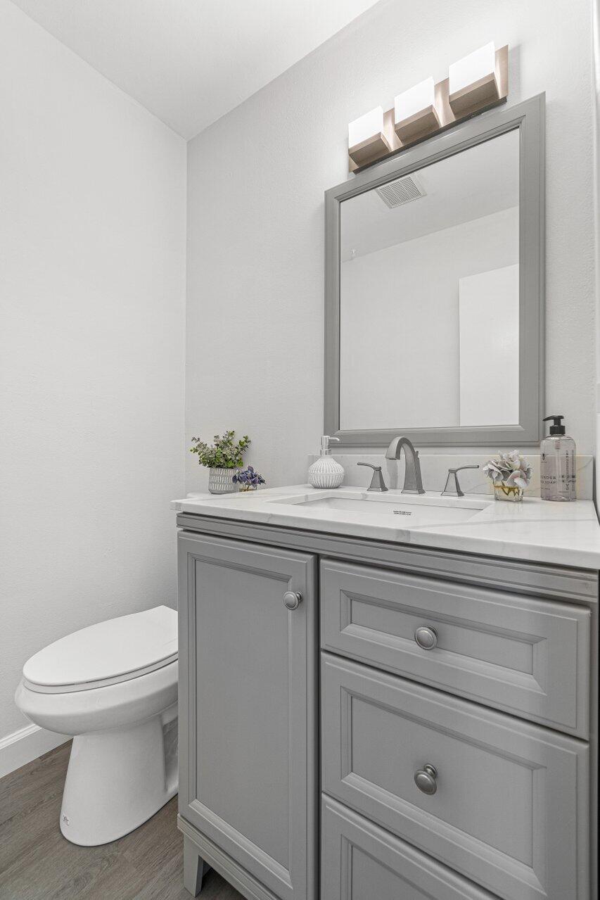 HIGH POINT OF DELRAY SEC 4 - Residential