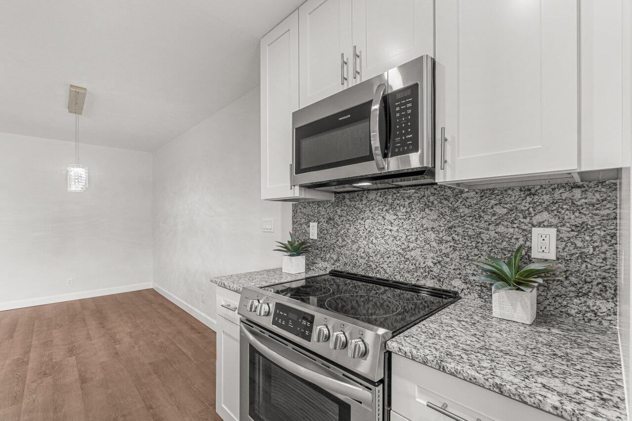 HIGH POINT OF DELRAY SEC 4 - Residential