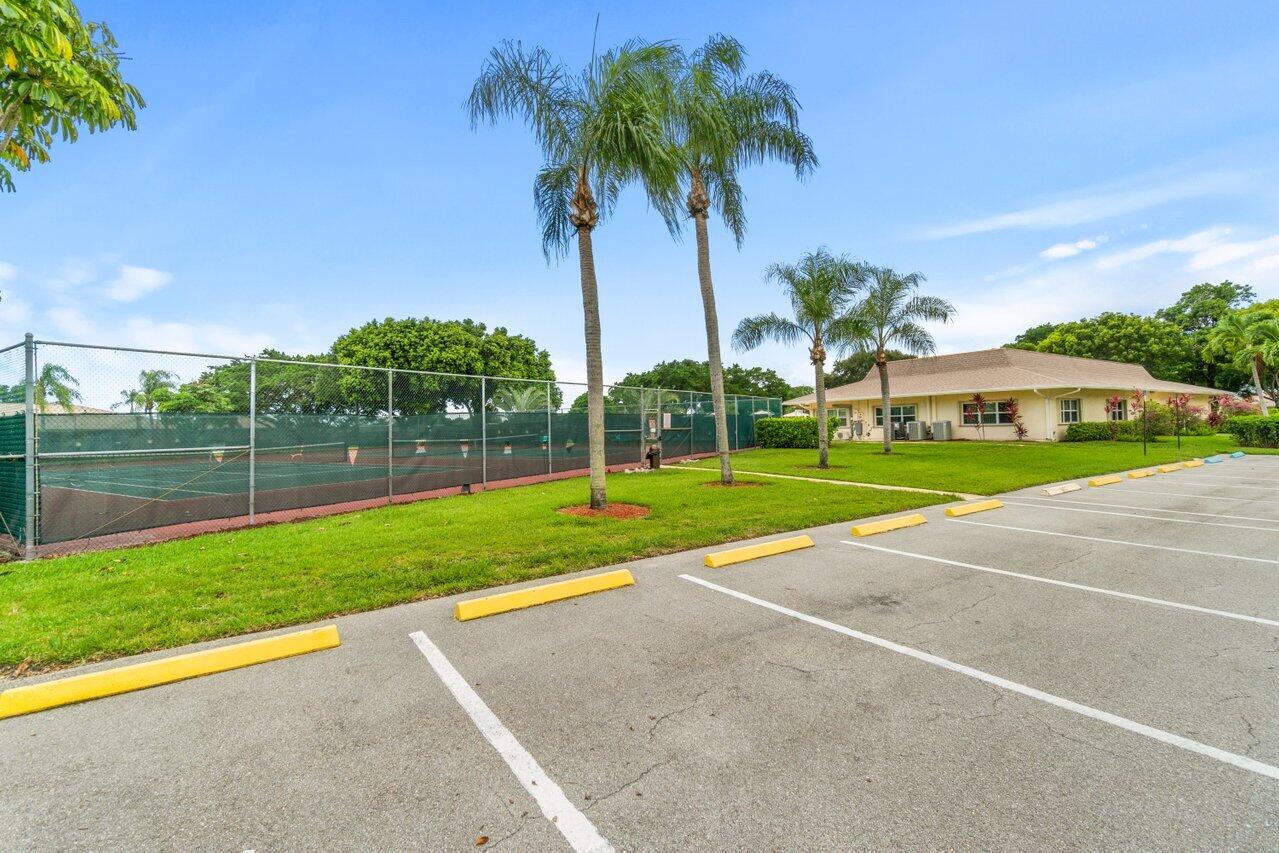 HIGH POINT OF DELRAY SEC 4 - Residential