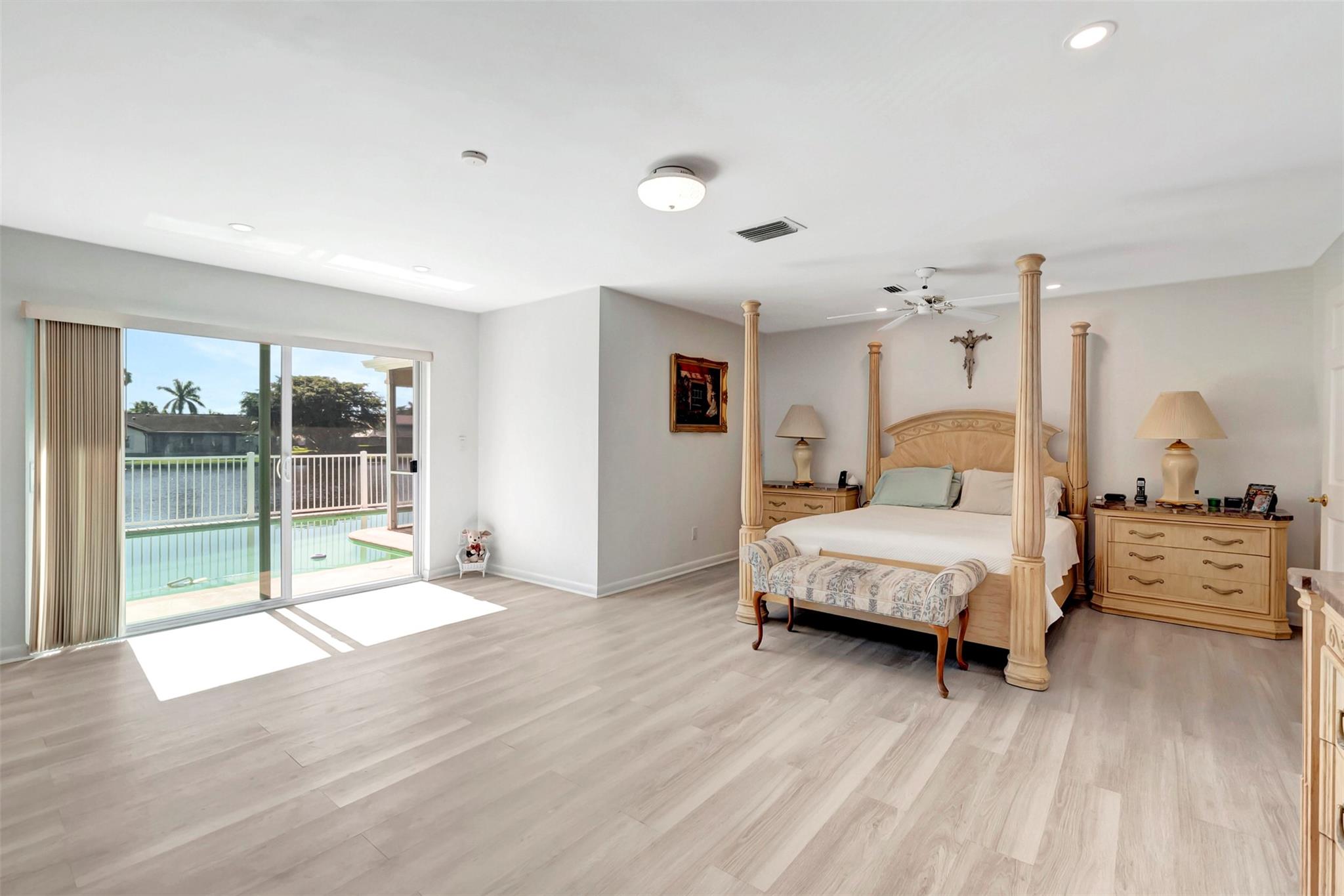 GOLF ESTATES - Residential