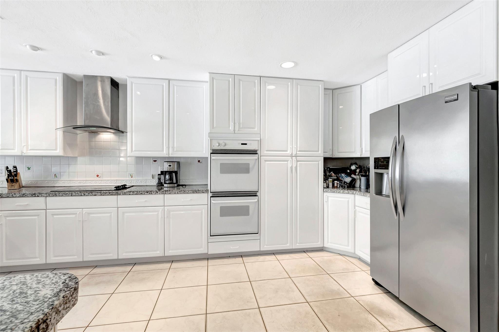 GOLF ESTATES - Residential