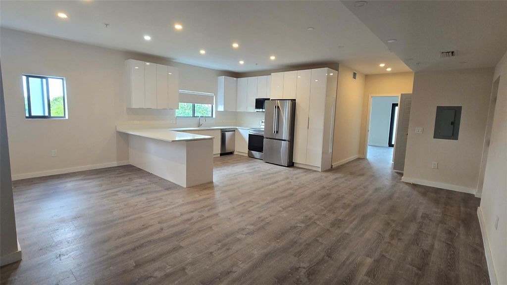 Photo of 3721 SW 12th Place #3, Fort Lauderdale, FL 33312 (MLS # F10508550)