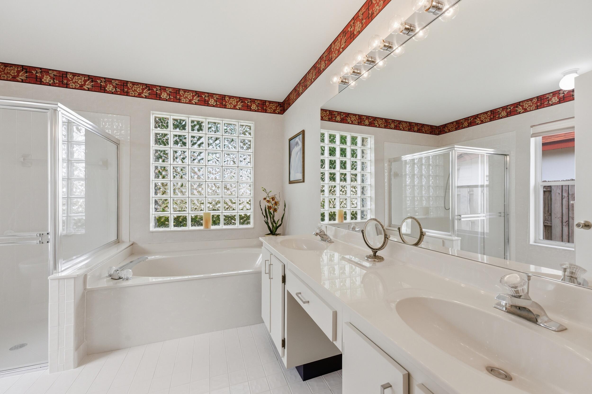 RAINBOW LAKES TR B PH 1 - Residential