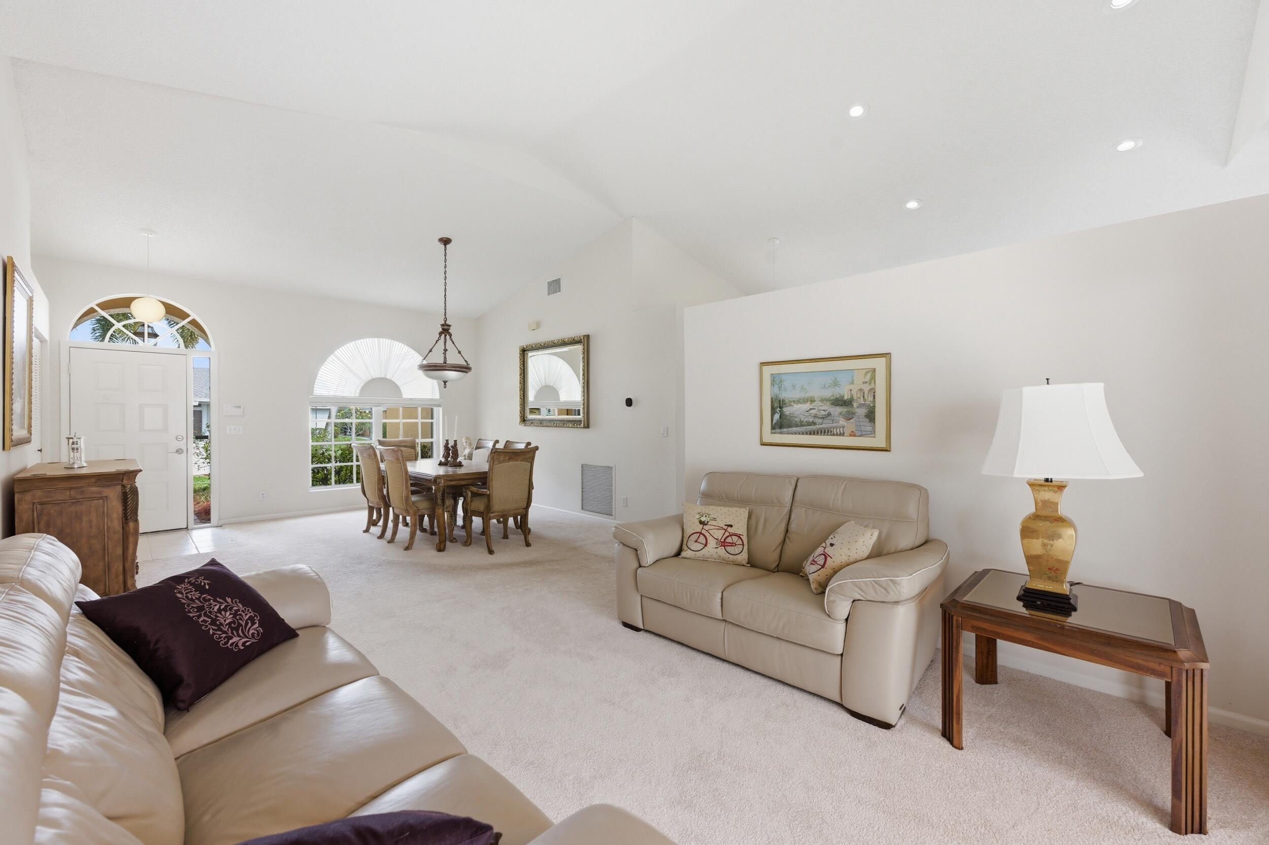 RAINBOW LAKES TR B PH 1 - Residential