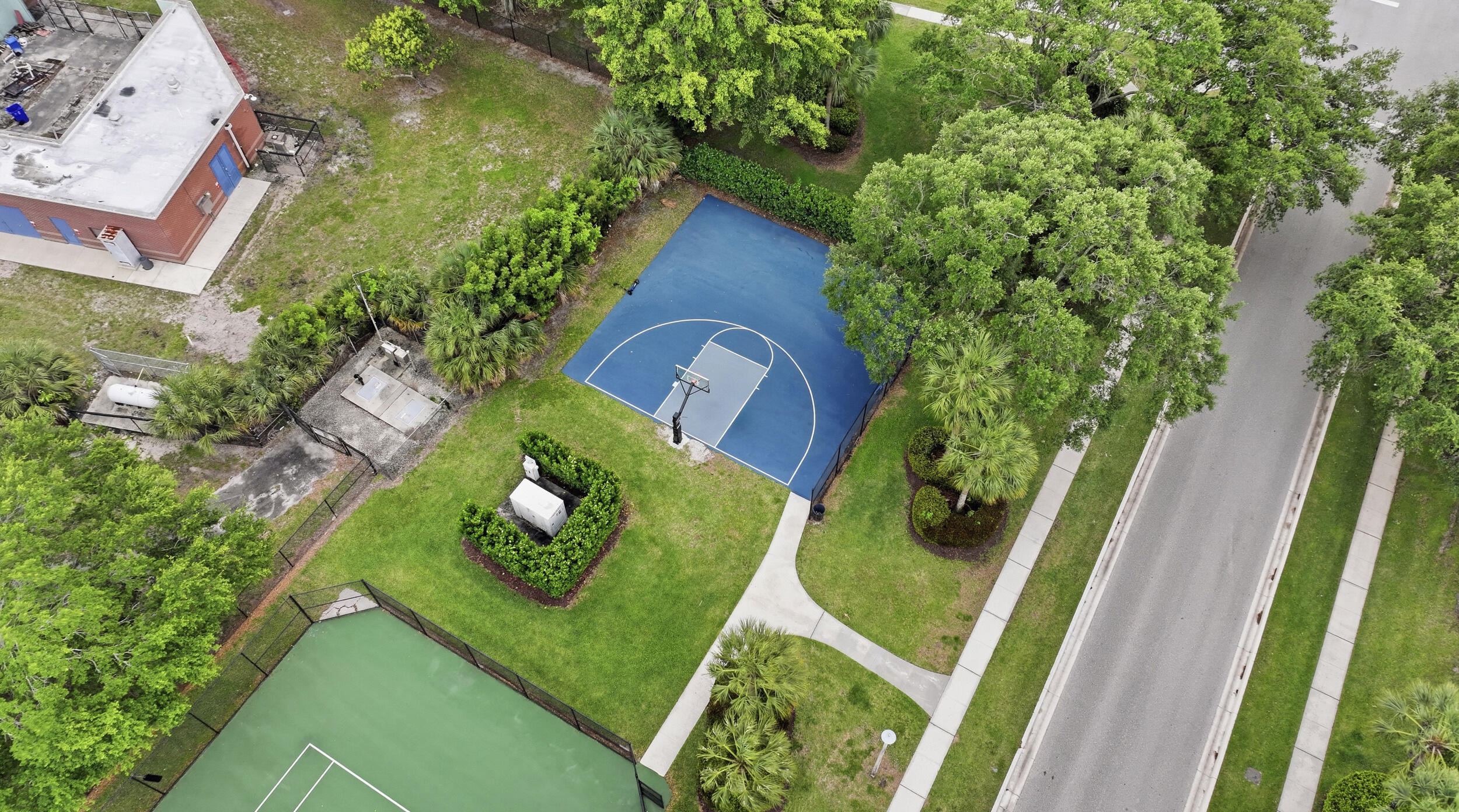 RAINBOW LAKES TR B PH 1 - Residential