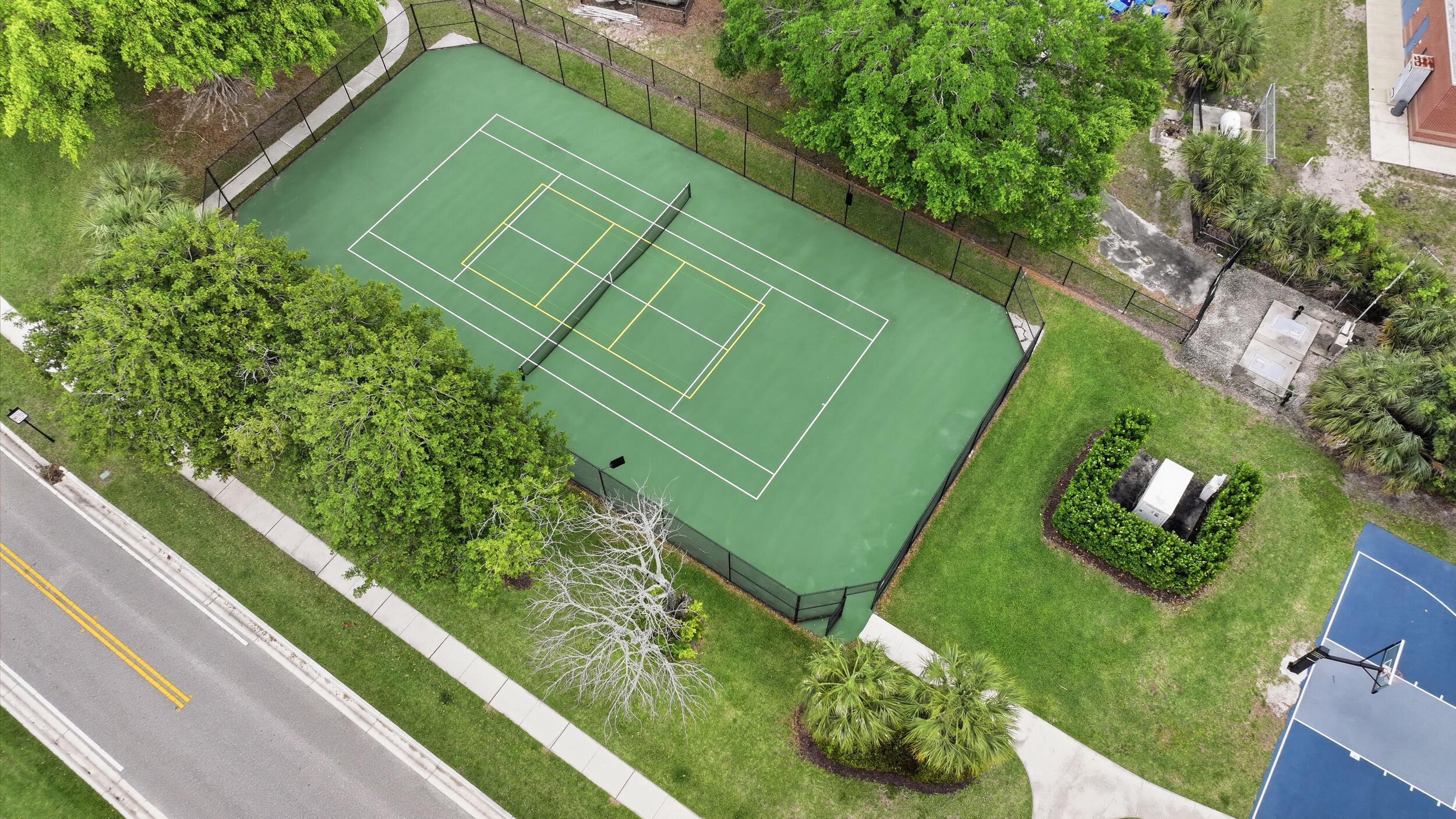 RAINBOW LAKES TR B PH 1 - Residential