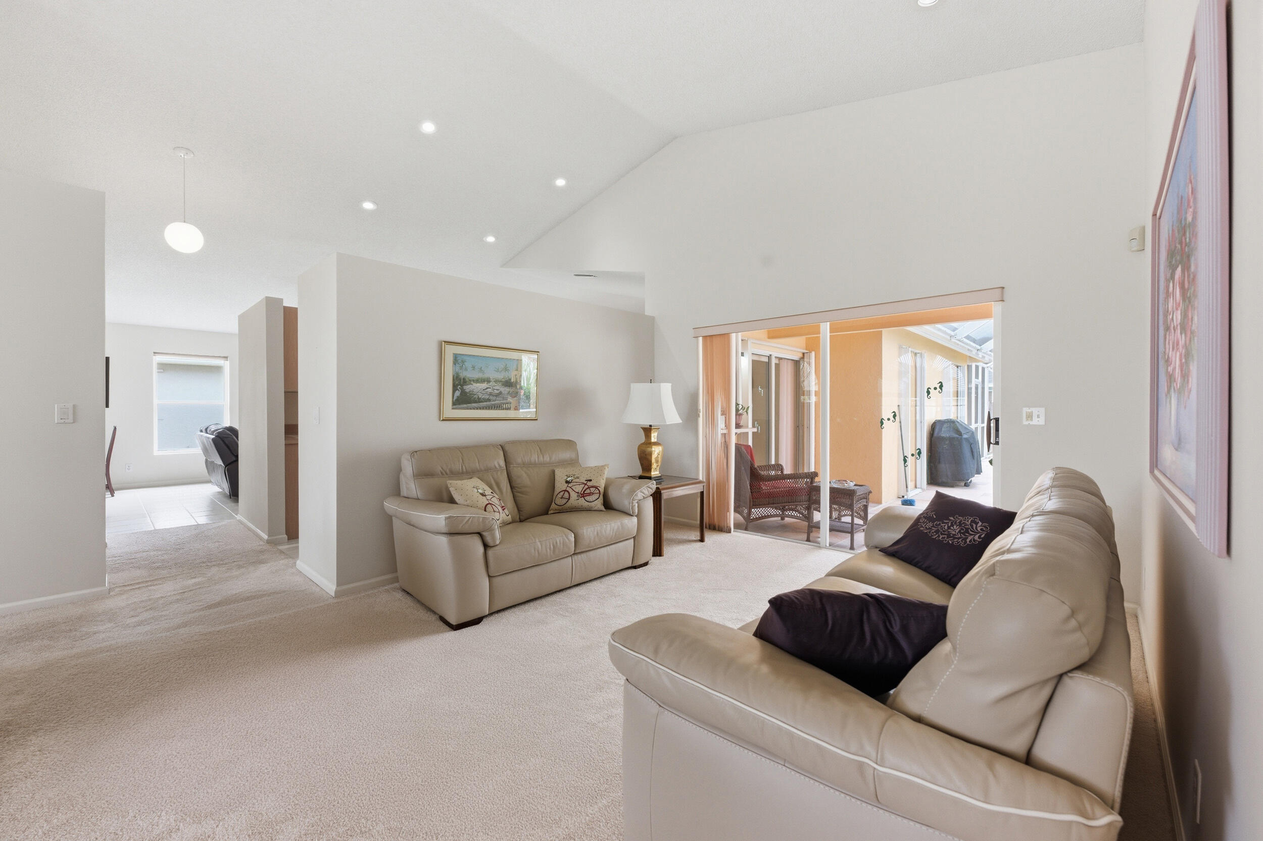 RAINBOW LAKES TR B PH 1 - Residential