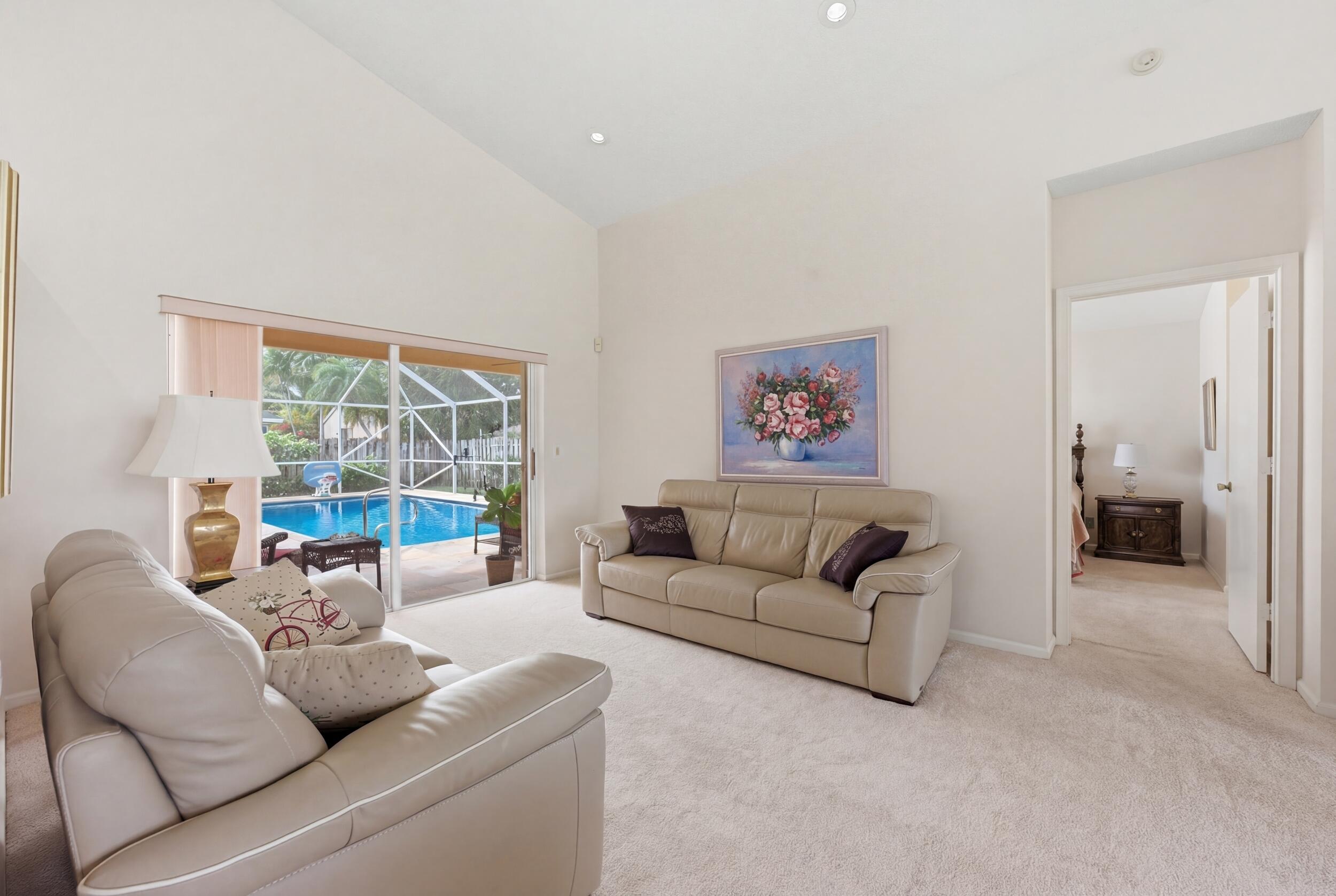 RAINBOW LAKES TR B PH 1 - Residential