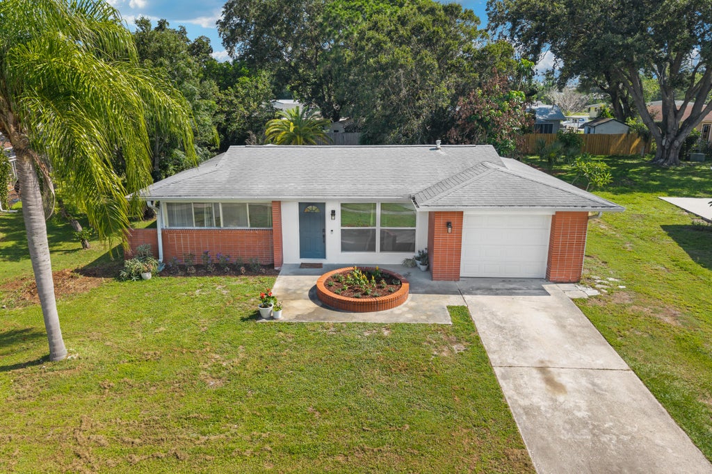 Photo of 171 SW Ulman Avenue, Port Saint Lucie, FL 34983 (MLS # B26045059)