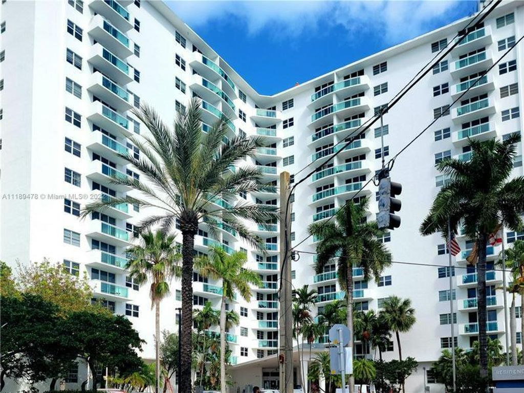 Photo of 3001 S Ocean Drive Dr #205, Hollywood, FL 33019 (MLS # R10814417)
