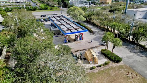 6729 S Military Trail Lake Worth FL 33463