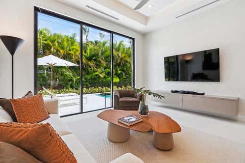 Tiny photo for 255 NE 3rd Street, Boca Raton, FL 33432 (MLS # B26056225)