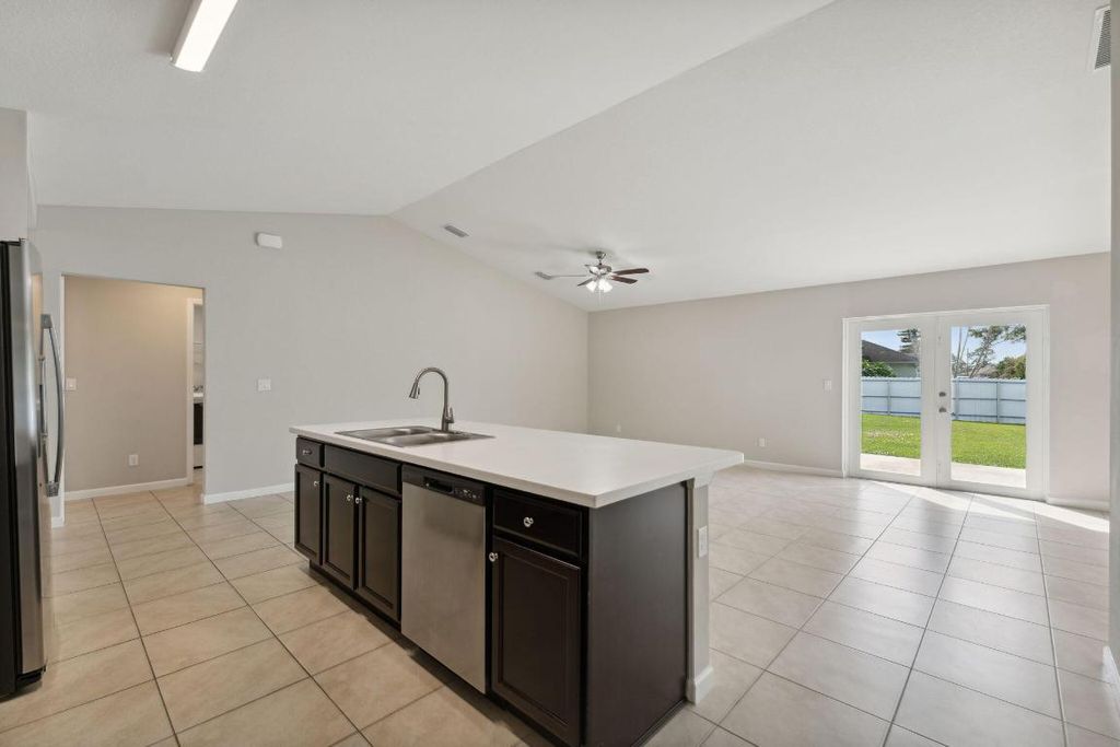 Photo of 1698 SW La Gorce Avenue, Port Saint Lucie, FL 34953 (MLS # R10959858)