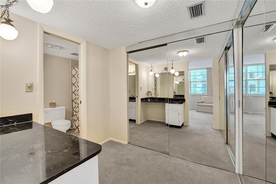 Admiralty Towers - Residential