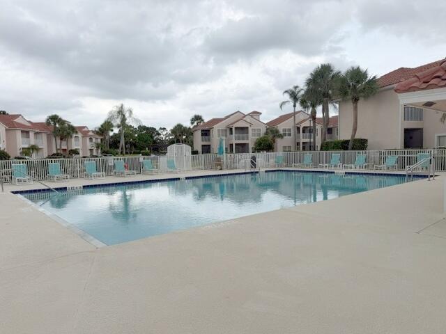 GOLF VILLAS II CONDOMINIUM - Residential