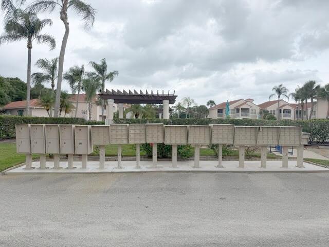 GOLF VILLAS II CONDOMINIUM - Residential