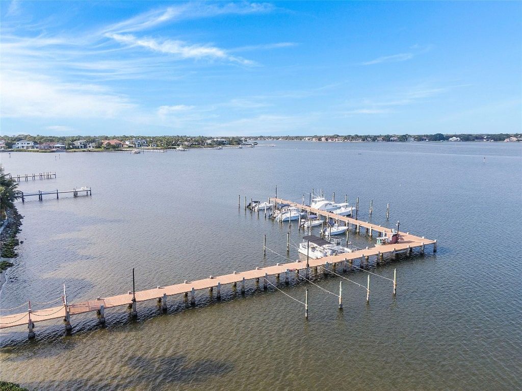 Photo of 825 Center Street #4D, Jupiter, FL 33458 (MLS # F10459122)